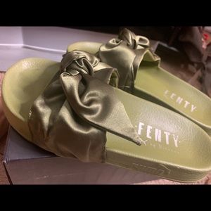 Fenty slides